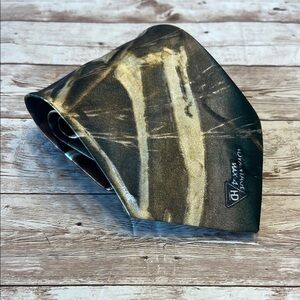 Camouflage Colors Flora & Fauna Pattern Green Gold Brown and Tie